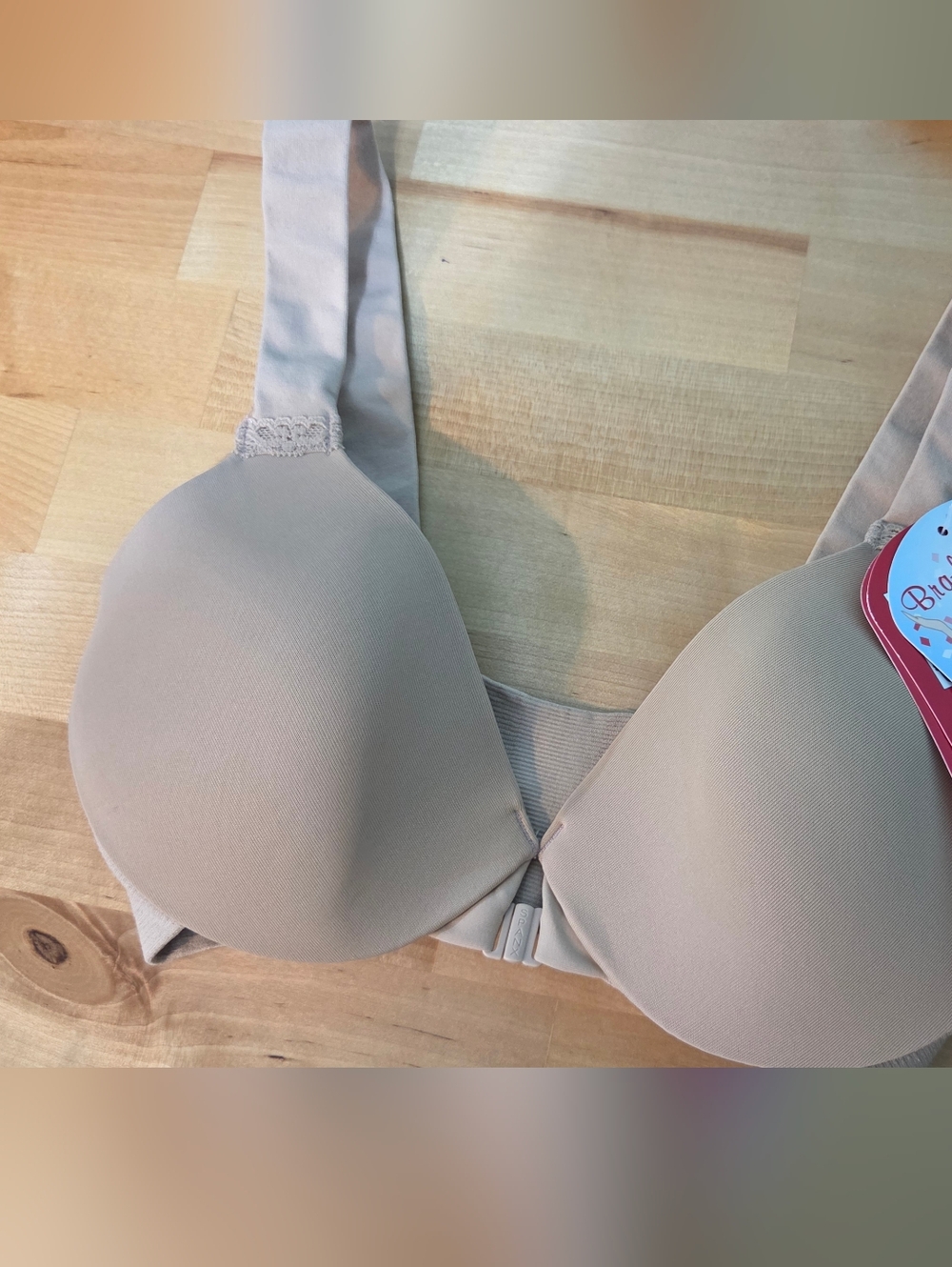 SPANX Bra NEW WITH TAGS SIZE 32B   Nude spanx women's bra-llelujah!